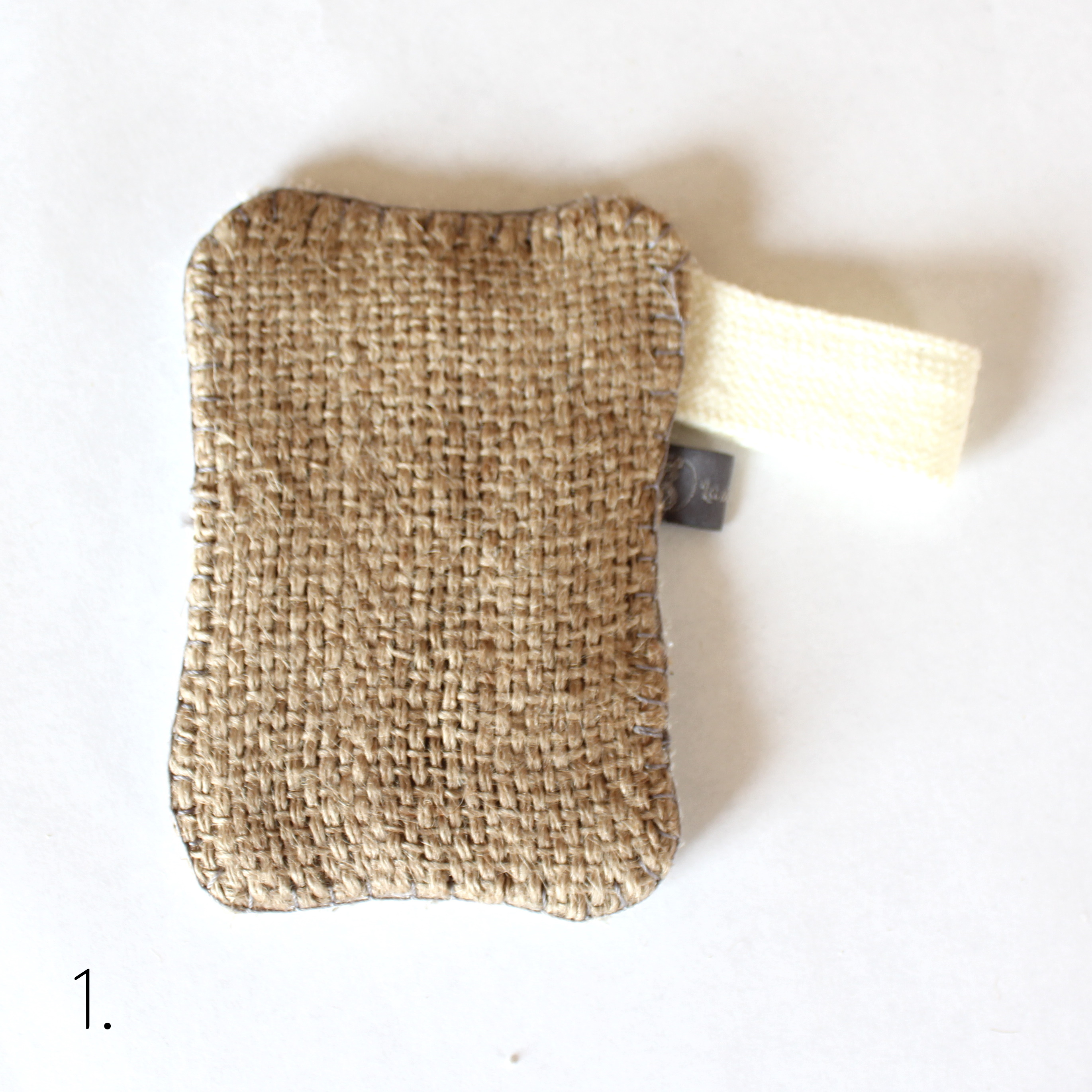 Éponge | La sirène corsetée