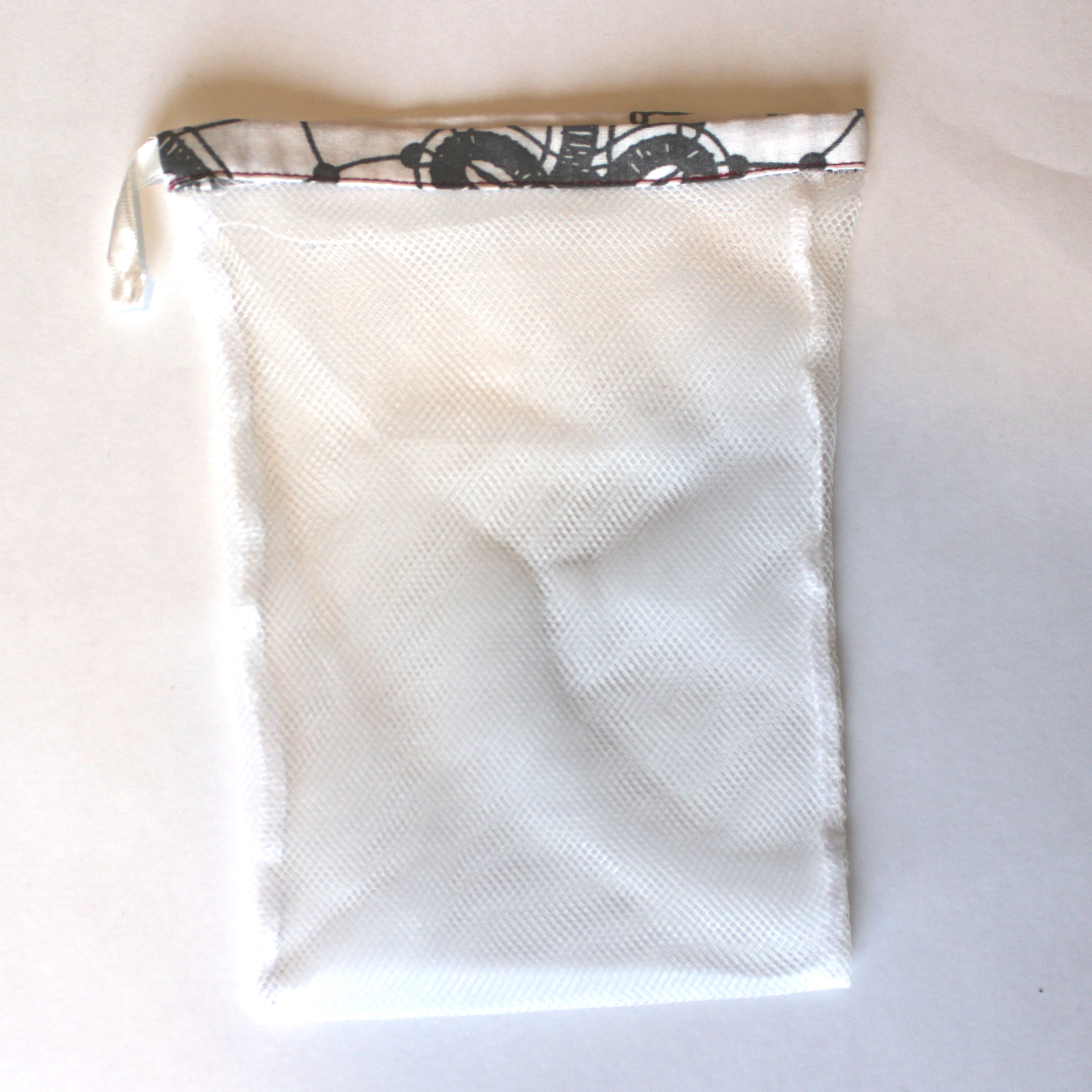 Sac lavage - la sirène corsetée